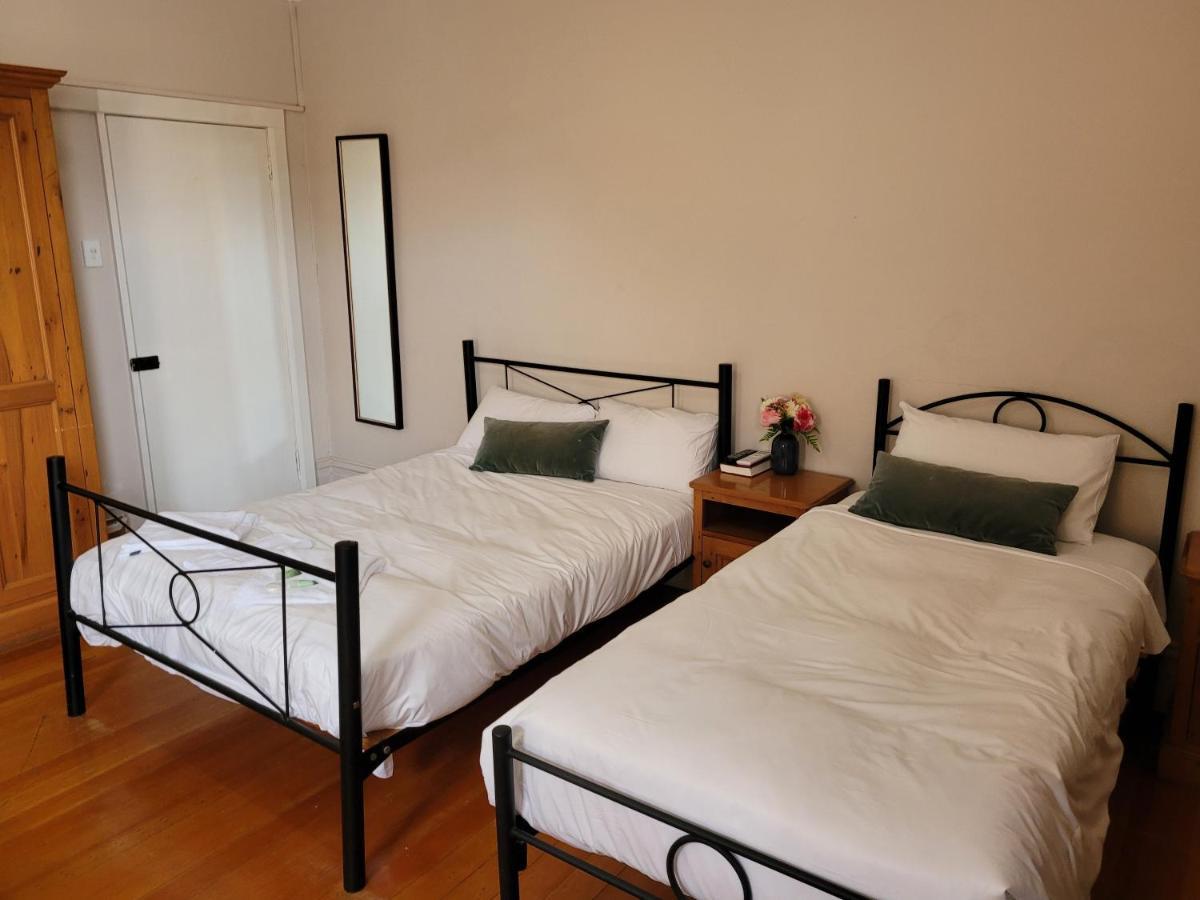 Burwood Bed And Breakfast Sydney Esterno foto