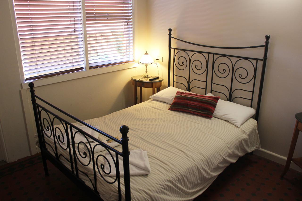 Burwood Bed And Breakfast Sydney Esterno foto