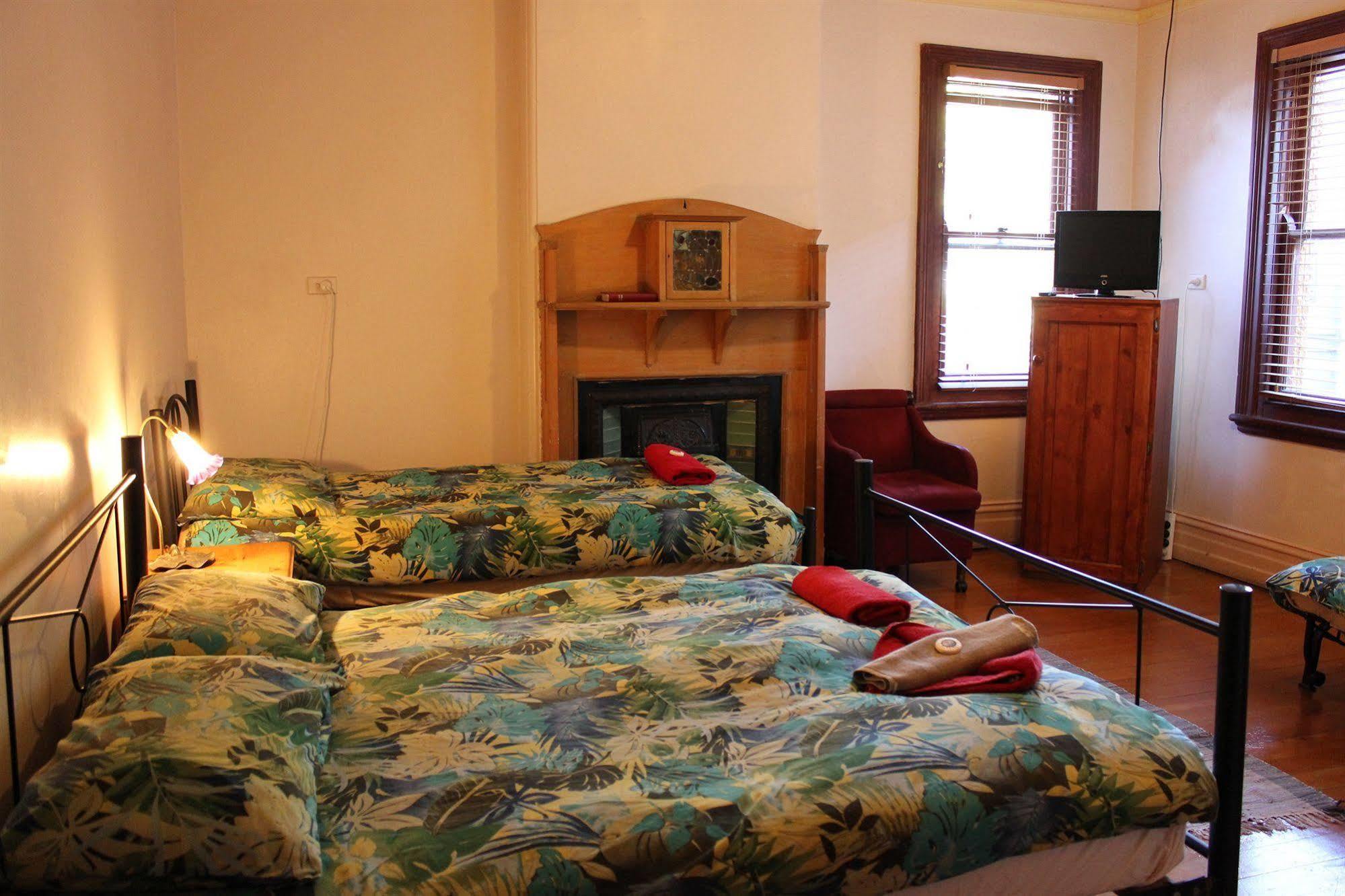 Burwood Bed And Breakfast Sydney Esterno foto